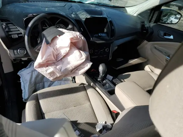 1FMCU0GD7KUB10156 2019 FORD ESCAPE - Image 8