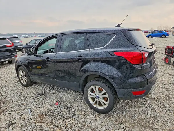 1FMCU0GD7KUB12960 2019 FORD ESCAPE - Image 2