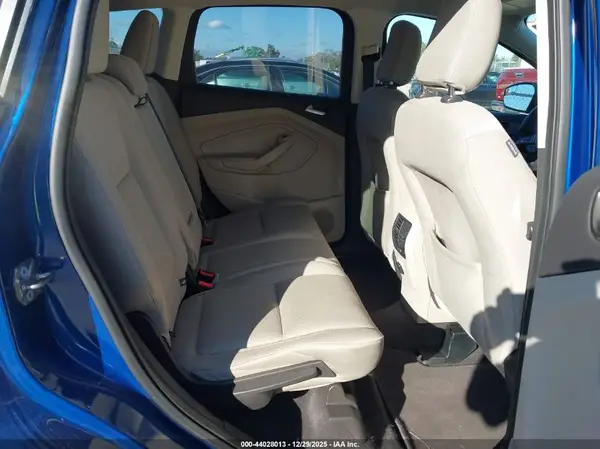1FMCU0GD7KUB13011 2019 FORD ESCAPE - Image 8