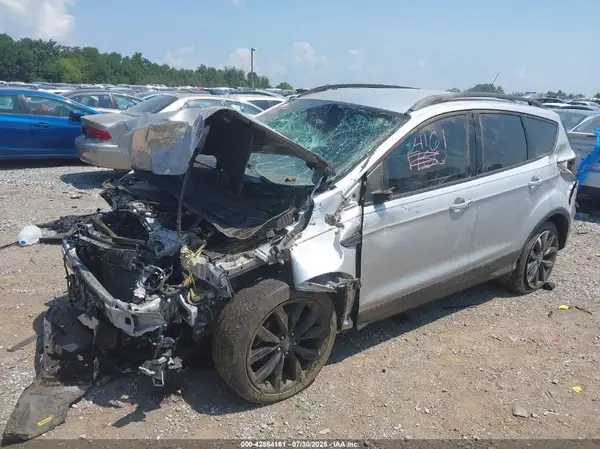 1FMCU0GD7KUB21335 2019 FORD ESCAPE - Image 2