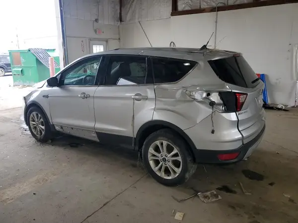 1FMCU0GD7KUB32318 2019 FORD ESCAPE - Image 2