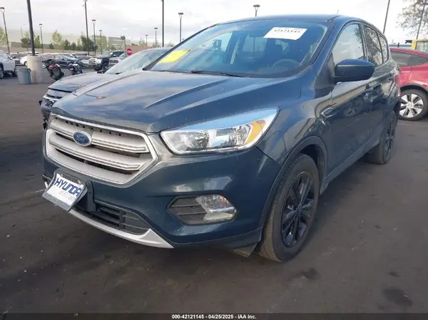 1FMCU0GD7KUB32397 2019 FORD ESCAPE - Image 2