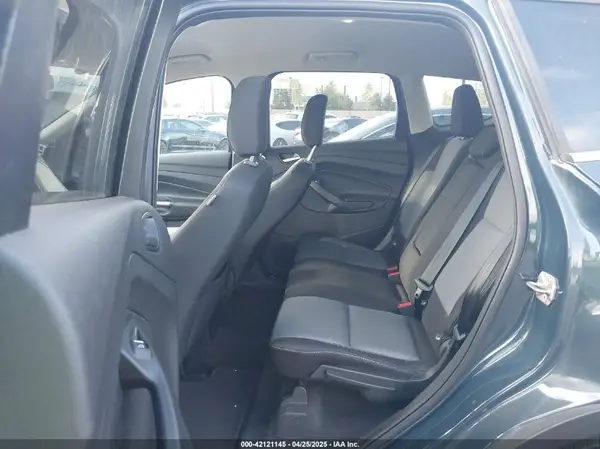 1FMCU0GD7KUB32397 2019 FORD ESCAPE - Image 8