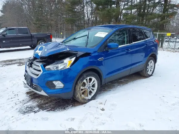 1FMCU0GD7KUB51838 2019 FORD ESCAPE - Image 2