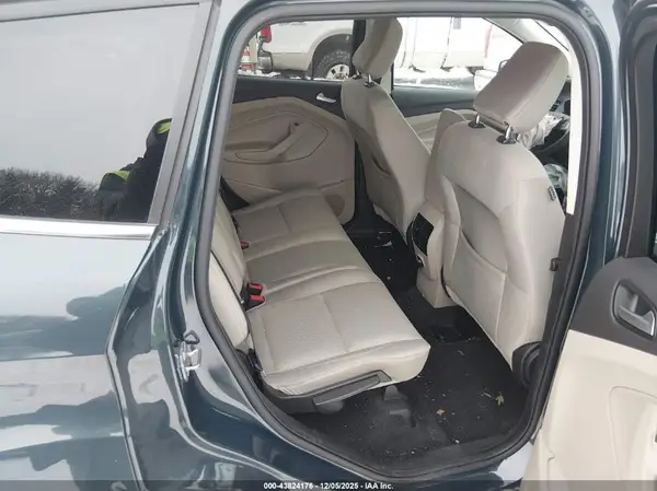 1FMCU0GD7KUB65822 2019 FORD ESCAPE - Image 8