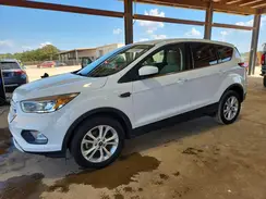 1FMCU0GD7KUB93832 2019 FORD ESCAPE