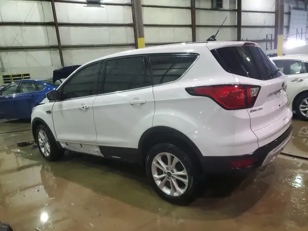 1FMCU0GD7KUB99288 2019 FORD ESCAPE - Image 2