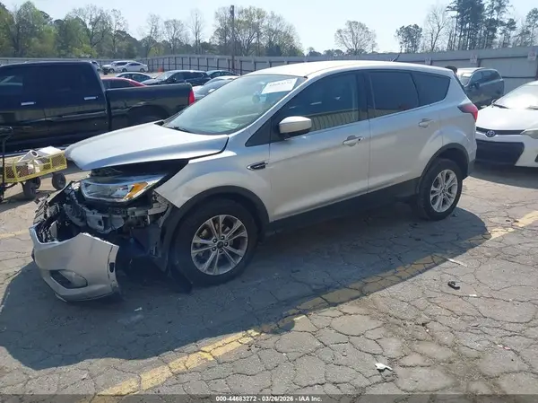 1FMCU0GD7KUC27543 2019 FORD ESCAPE - Image 2