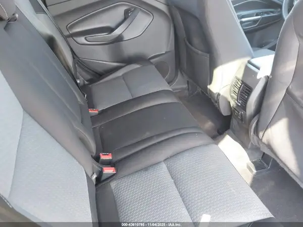 1FMCU0GD8HUA00984 2017 FORD ESCAPE - Image 8
