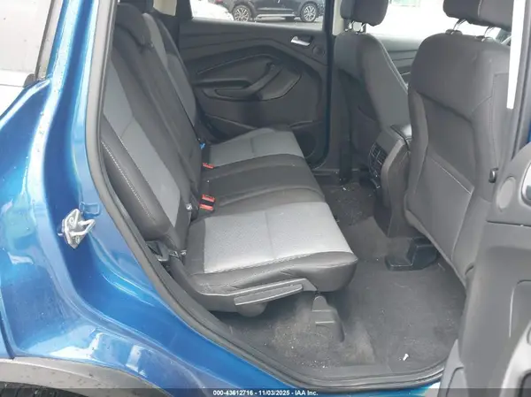 1FMCU0GD8HUA10415 2017 FORD ESCAPE - Image 8