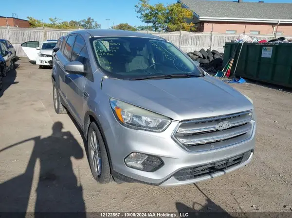 1FMCU0GD8HUA16747 2017 FORD ESCAPE - Image 1