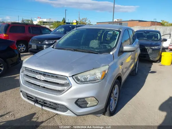 1FMCU0GD8HUA16747 2017 FORD ESCAPE - Image 2
