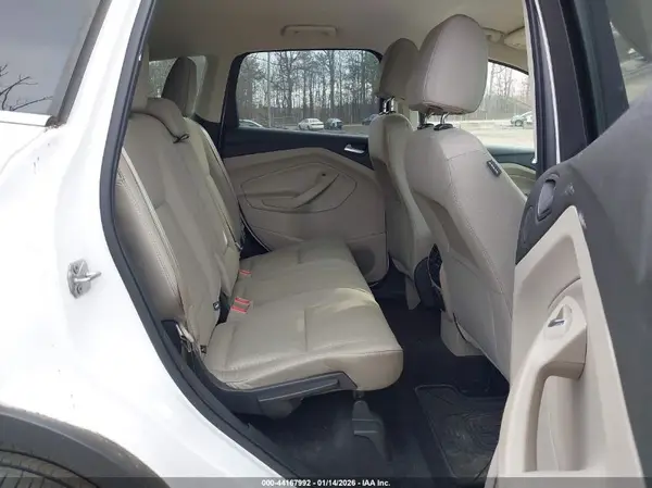 1FMCU0GD8HUA37467 2017 FORD ESCAPE - Image 8