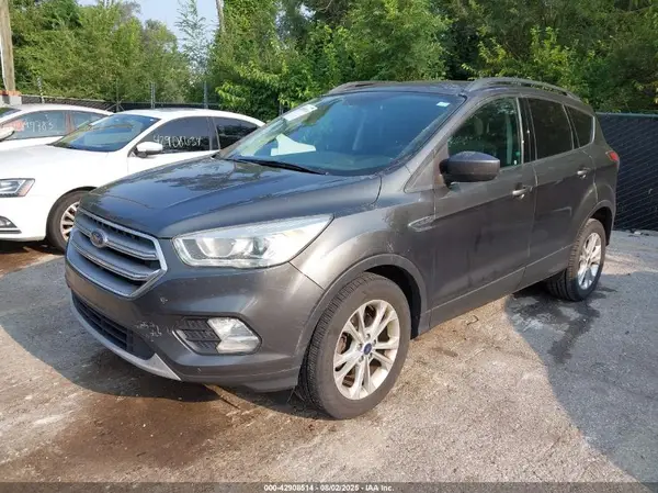 1FMCU0GD8HUA37954 2017 FORD ESCAPE - Image 2