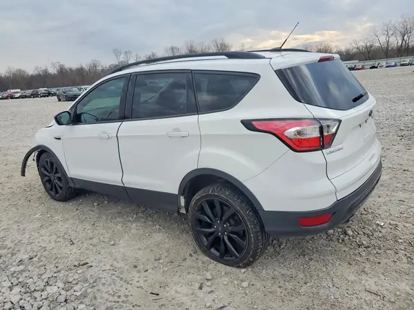 1FMCU0GD8HUA39901 2017 FORD ESCAPE - Image 2