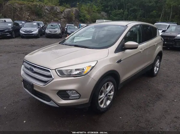 1FMCU0GD8HUA40255 2017 FORD ESCAPE - Image 2