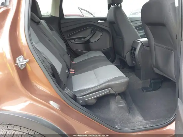 1FMCU0GD8HUA44225 2017 FORD ESCAPE - Image 8