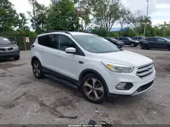 1FMCU0GD8HUA57928 2017 FORD ESCAPE