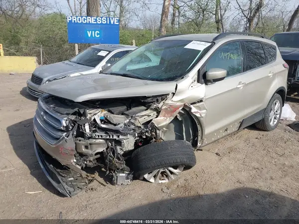 1FMCU0GD8HUA74843 2017 FORD ESCAPE - Image 2