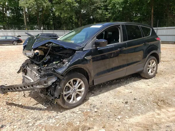 1FMCU0GD8HUA88953 2017 FORD ESCAPE - Image 1