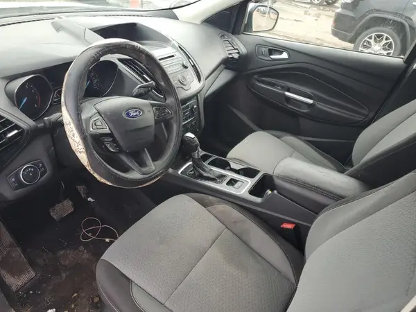 1FMCU0GD8HUB03810 2017 FORD ESCAPE - Image 8