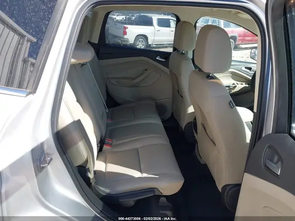 1FMCU0GD8HUB12913 2017 FORD ESCAPE - Image 8