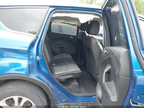1FMCU0GD8HUB14550 2017 FORD ESCAPE - Image 8