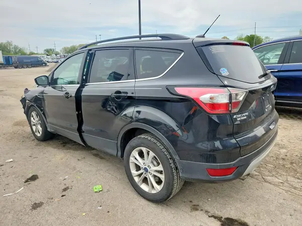 1FMCU0GD8HUB20901 2017 FORD ESCAPE - Image 2