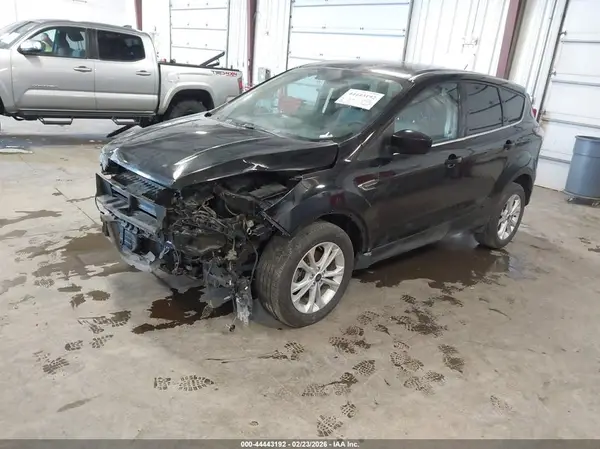 1FMCU0GD8HUB29260 2017 FORD ESCAPE - Image 2