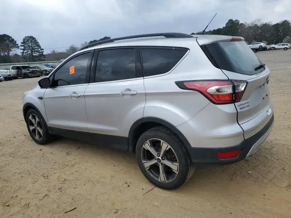 1FMCU0GD8HUB40517 2017 FORD ESCAPE - Image 2