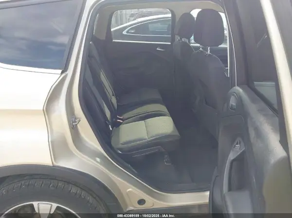1FMCU0GD8HUB40758 2017 FORD ESCAPE - Image 8