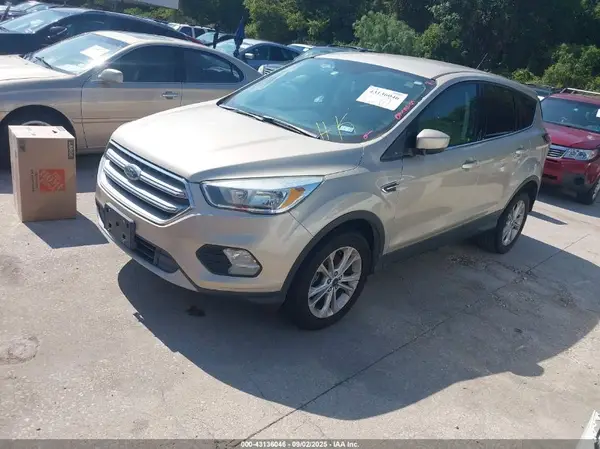 1FMCU0GD8HUB51422 2017 FORD ESCAPE - Image 2