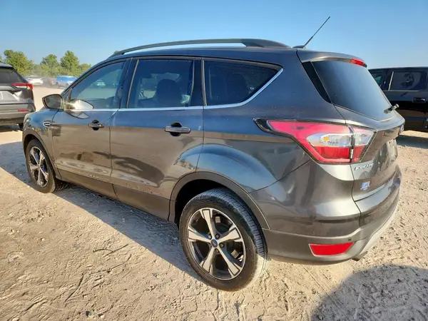 1FMCU0GD8HUB52201 2017 FORD ESCAPE - Image 2