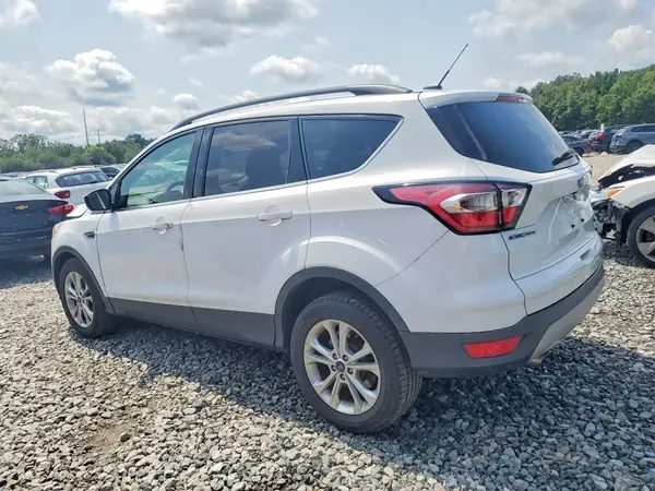 1FMCU0GD8HUB61786 2017 FORD ESCAPE - Image 2
