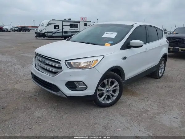 1FMCU0GD8HUB65434 2017 FORD ESCAPE - Image 2