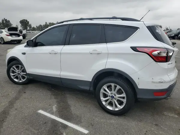 1FMCU0GD8HUB66826 2017 FORD ESCAPE - Image 2