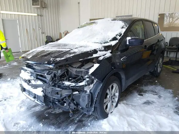 1FMCU0GD8HUB75378 2017 FORD ESCAPE - Image 2