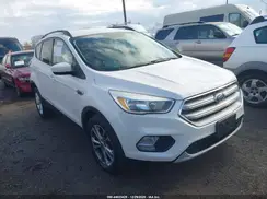 1FMCU0GD8HUB76305 2017 FORD ESCAPE