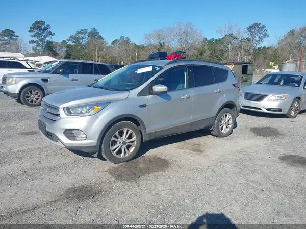 1FMCU0GD8HUB87112 2017 FORD ESCAPE - Image 2