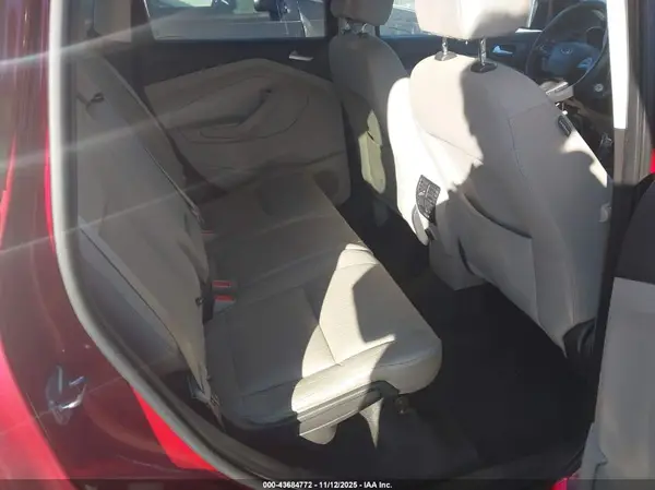 1FMCU0GD8HUB95825 2017 FORD ESCAPE - Image 8
