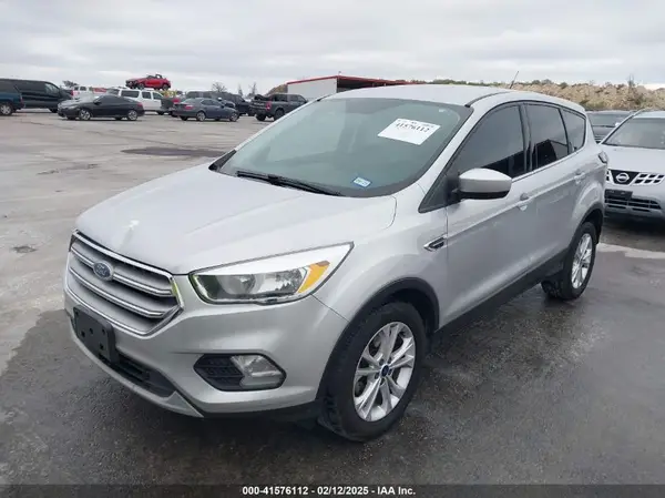1FMCU0GD8HUC00733 2017 FORD ESCAPE - Image 2