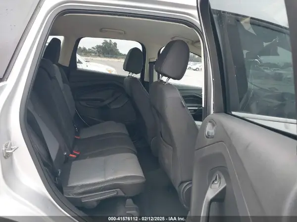 1FMCU0GD8HUC00733 2017 FORD ESCAPE - Image 8