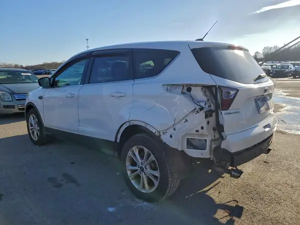 1FMCU0GD8HUC06144 2017 FORD ESCAPE - Image 2