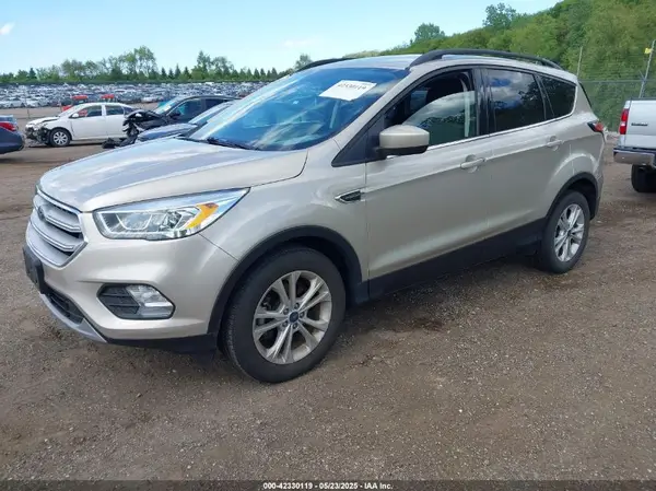 1FMCU0GD8HUC08136 2017 FORD ESCAPE - Image 2