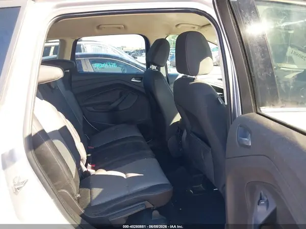 1FMCU0GD8HUC08315 2017 FORD ESCAPE - Image 8