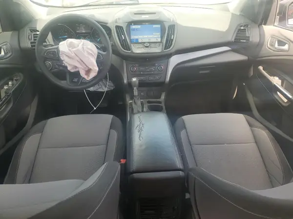 1FMCU0GD8HUC09061 2017 FORD ESCAPE - Image 8