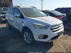 1FMCU0GD8HUC10422 2017 FORD ESCAPE