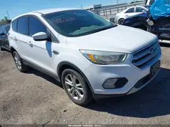 1FMCU0GD8HUC12235 2017 FORD ESCAPE