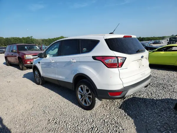1FMCU0GD8HUC23610 2017 FORD ESCAPE - Image 2