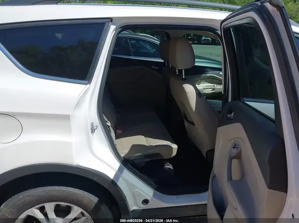 1FMCU0GD8HUC23851 2017 FORD ESCAPE - Image 8